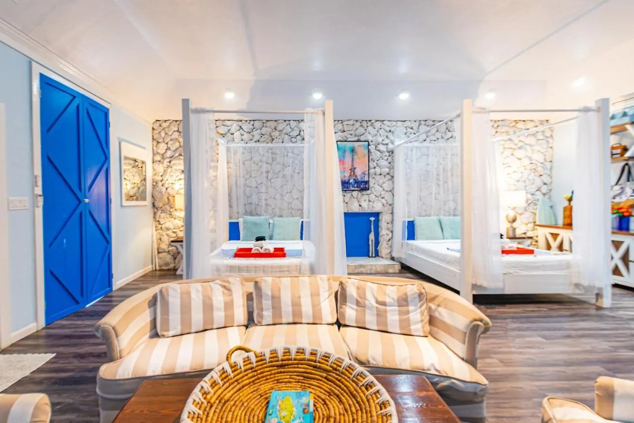 Palms Cottage At Viking Hill Nassau Bahamas