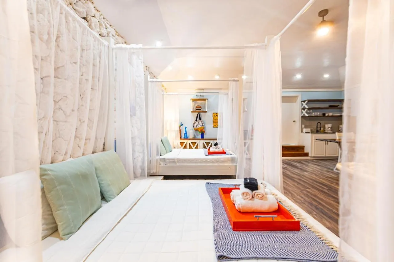 Palms Cottage At Viking Hill Nassau Apartment