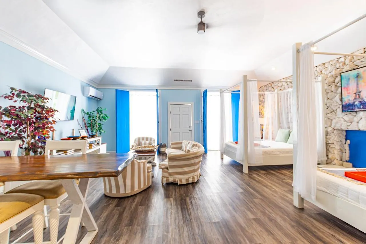 Palms Cottage At Viking Hill Nassau Apartment