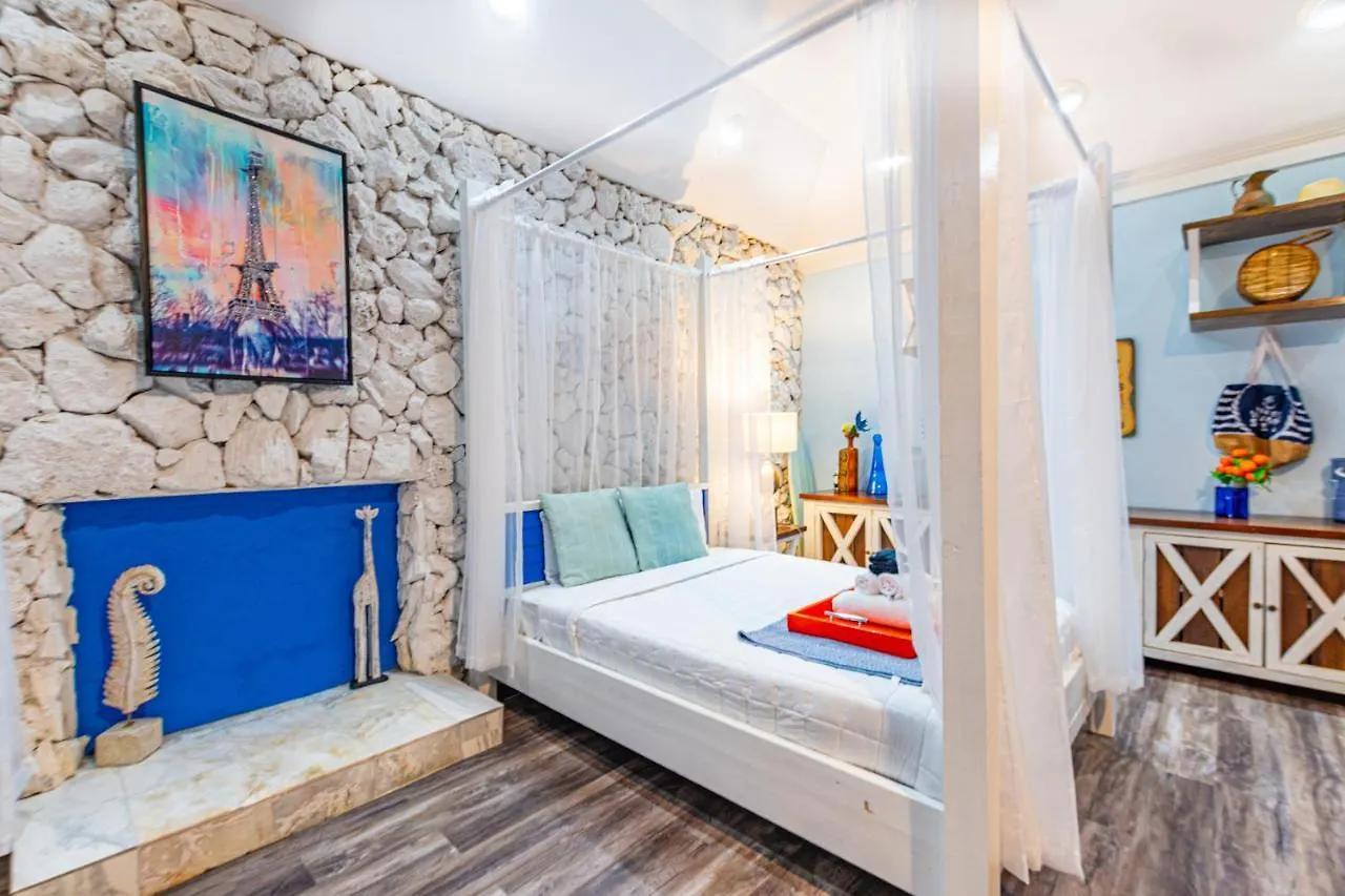 Palms Cottage At Viking Hill Nassau Apartment